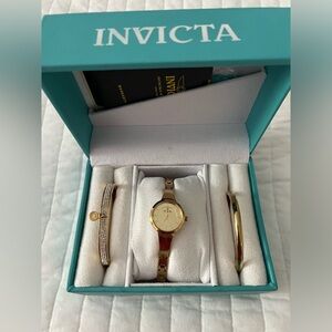 Invicta Gabrielle unión set!